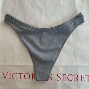 NWT Victoria’s Secret PINK Panty Size Medium